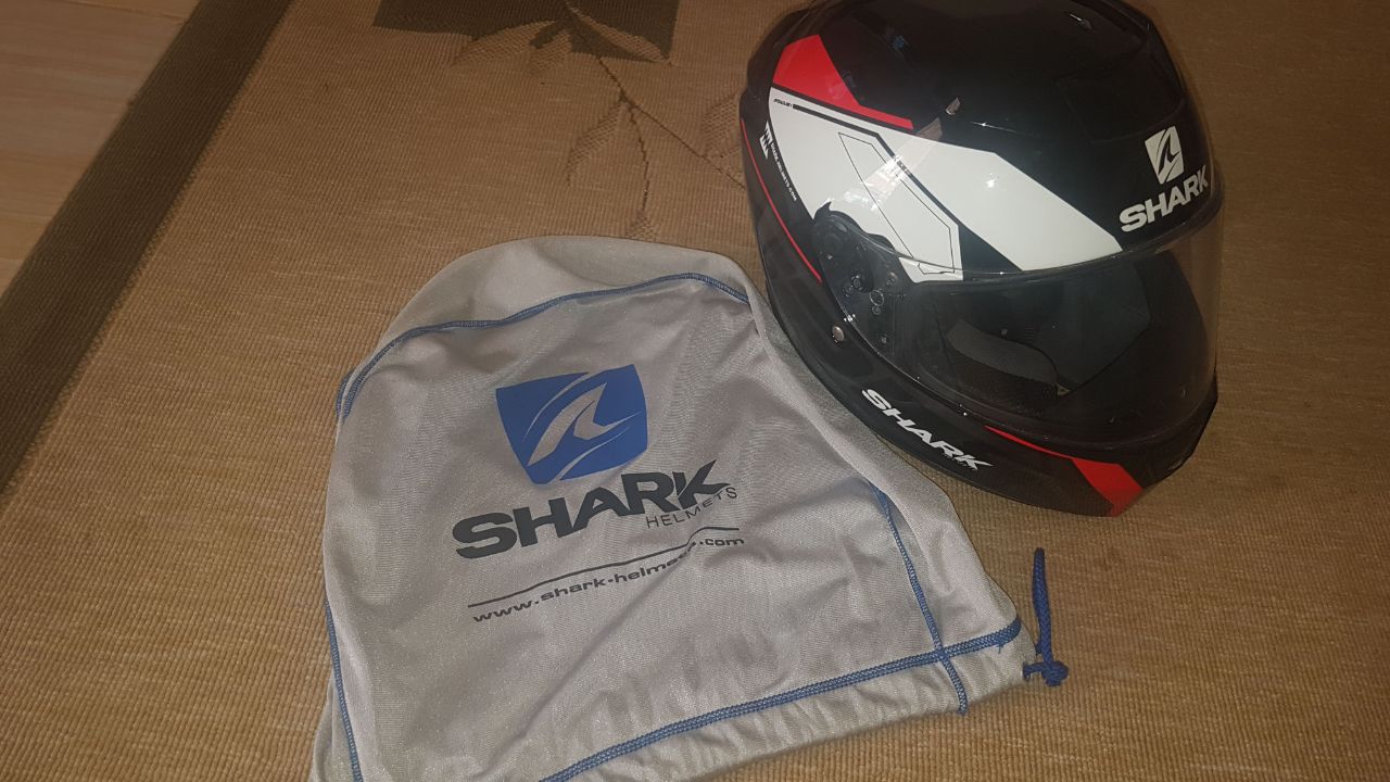 Shark - Helmet - Shark Speed-R2 Sauer Helmet Black-White-Red 